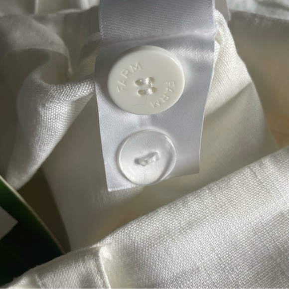 FARM Rio Cream High-Waisted Shorts - Picture 8 of 13